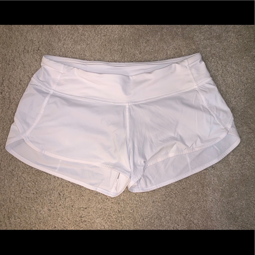 LULULEMON SPEED UP SHORTS